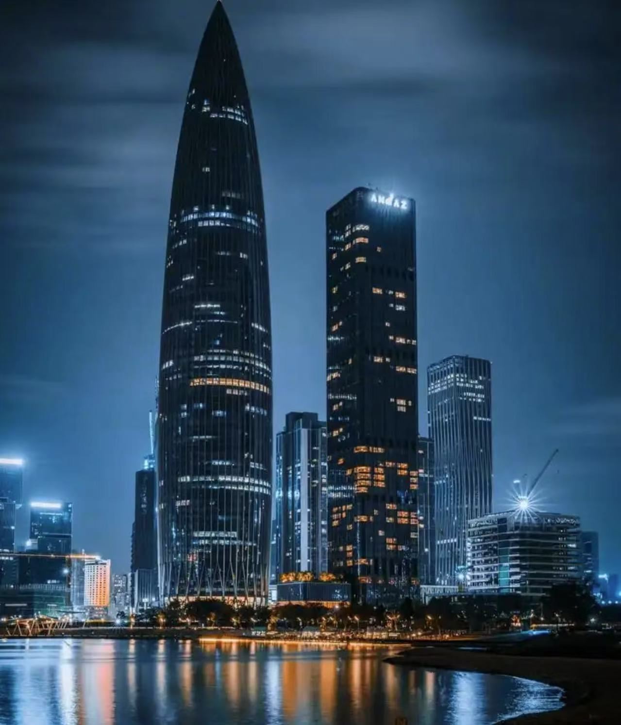 Guida professionale a Shenzhen, Guangdong, Cina in cinese/inglese|Servizio di guida locale|Compagno di giochi|Servizi come visite guidate ai siti turistici | Accoglienza per ospiti stranieri, possibilità di personalizzare l'itinerario