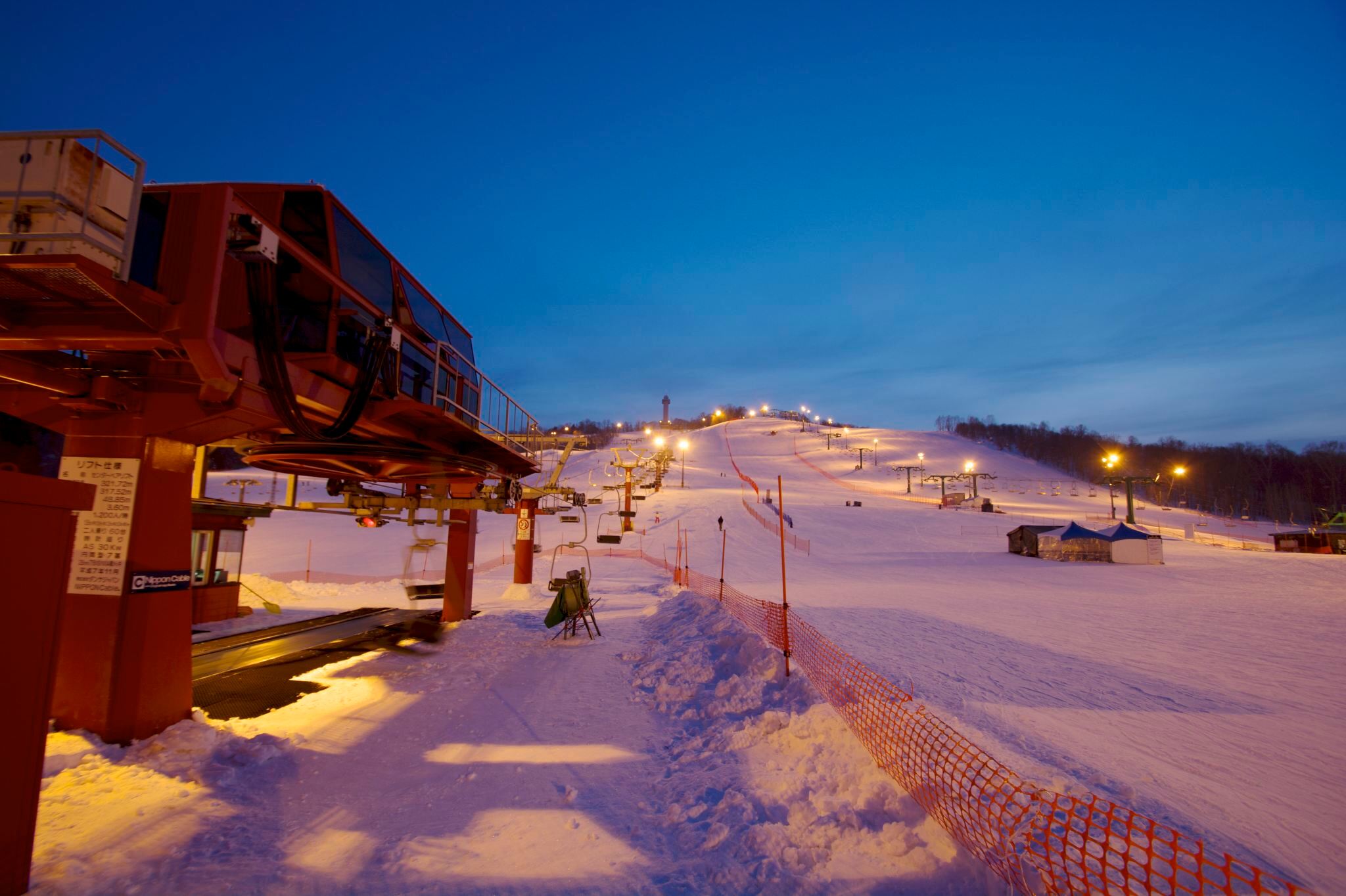北海道カムイ神居プライベートスキーレッスン【国際認証プロコーチ|中国語/英語対応】