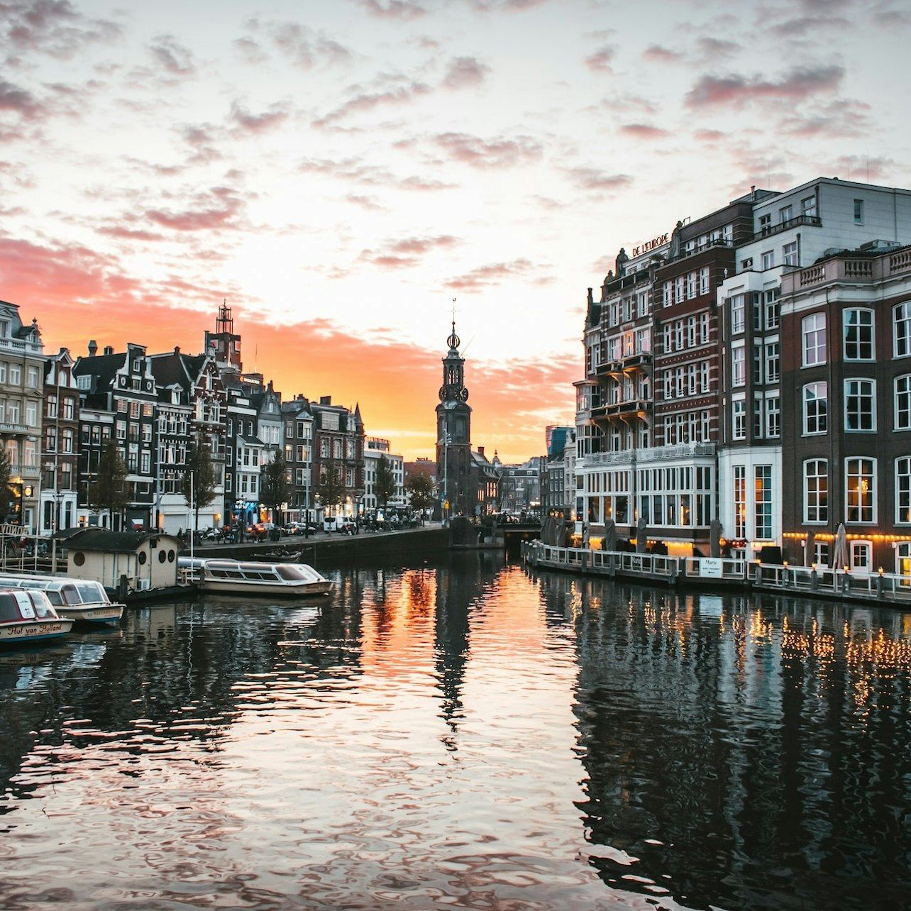 Amsterdam: Self-Guided Canals Photography Tour