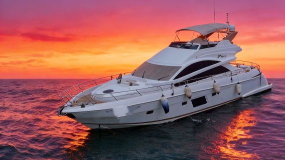 【福州平潭遊艇包船】平潭 70尺豪華遊艇包船出海～贈送水果飲料+遊艇KTV歡暢