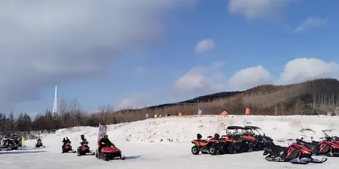 哈爾濱遊玩·亞布力滑雪旅遊度假區森林部落大冒險|亞布力滑雪旅遊度假區特色玩樂|雪地電單車/ATV自駕穿越+馬拉爬犁+冰釣+雪圈飄移