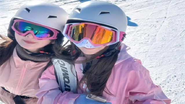 Yabuli Skiing 1-day Tour [Skiing | Sleigh Ride | Reindeer | Train Station Shuttle]