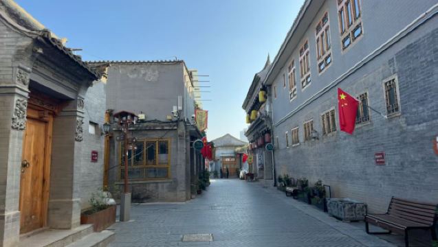 1-day tour of Gannan: Labrang Monastery, Sangke Grassland, and Bafang Thirteen Lanes