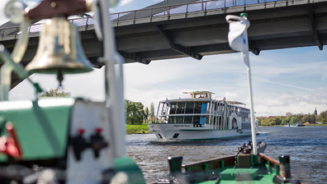 1.5-Hour Elbe River Sightseeing Cruise from Dresden, Germany