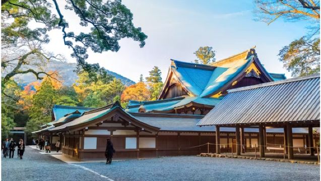 Mie prefecture sacred site pilgrimage: Ise Jingu + Meoto Iwa - refined small group day tour for blessings