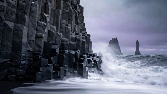 冰島+雷克雅未克來回：南岸維克一日遊 中文包車|可定制行程