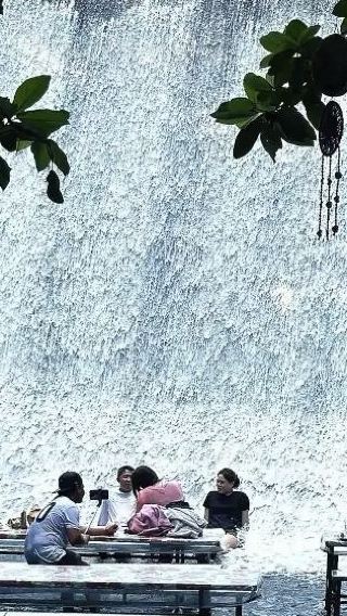 [ทัวร์เหมารถส่วนตัว] ฟิลิปปินส์ - มะนิลา · นครควาย + โบสถ์สีชมพู | พนักงานขับรถพูดภาษาจีน