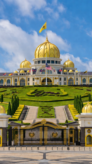 Kuala Lumpur: City Tour & Fireflies and Blue Tears Tour