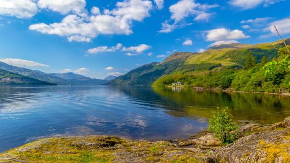 From Edinburgh: Loch Lomond, Stirling Castle & The Kelpies