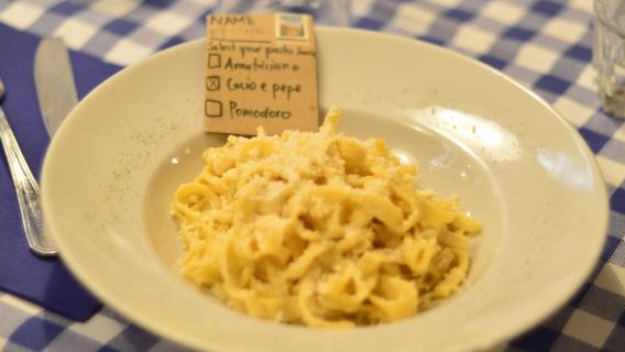 ローマ: 伝統的なパスタ＆ティラミス料理教室