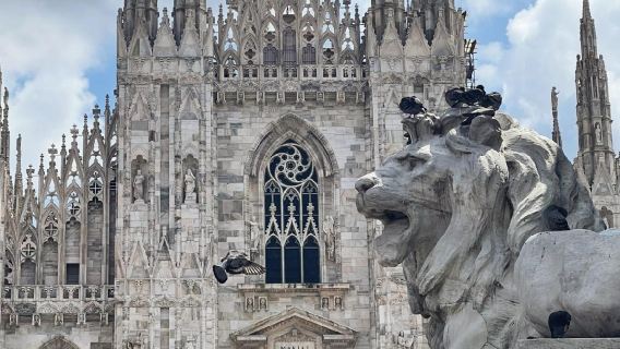 Однодневный тур по Милану, Италия: Ла Скала + Галерея Виктора Эммануила II с обслуживанием на китайском и английском языках