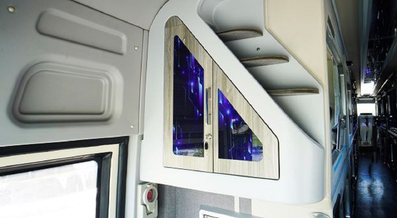 Sapa Express - Luxury Cabin Sleeper bus Hanoi to Sapa.