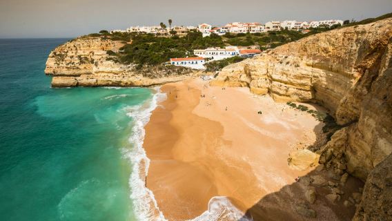 Benagil Caves: 90-min Speedboat Tour from Portimão