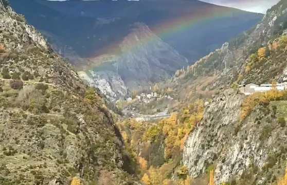 巴塞隆拿周邊|安道爾城堡+馬德留山谷+奧爾迪諾/拉科爾蒂納達