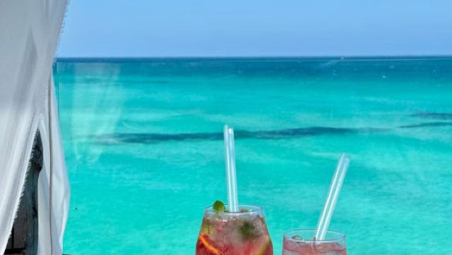 Lawatan sehari di Jeju Timur ke Udo + Seopjikoji + Seongsan Ilchulbong + Hamdeok dengan pemandu pelancong berbahasa Cina