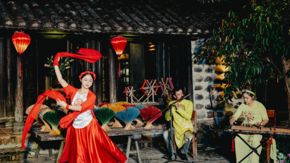 Nha Trang: Vietnamesische Küche und kulturelles Erlebnis mit Folkloreshow