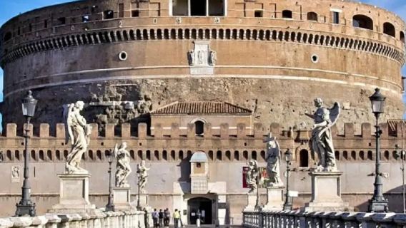 Italy Rome - St. Peter's Basilica - Castel Sant'Angelo - Baroque Charm - Private Charter - Selected