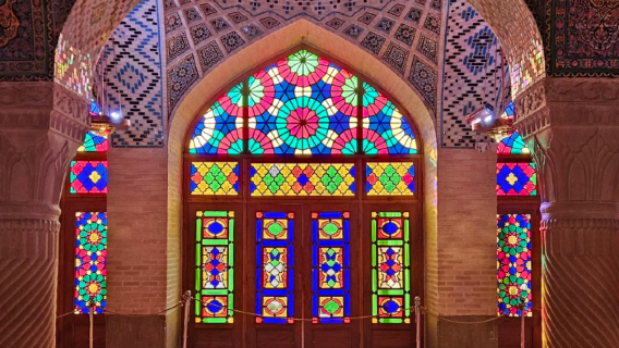 伊朗全境|商務考察翻譯|展會翻譯|旅遊陪同|醫學翻譯|名校導覽|中文/英文|如需其他語言（請諮詢顧客服務中心）