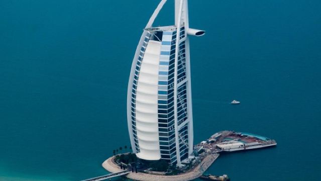 Teluk Dubai + Pelabuhan Sungai Dubai + Dubai Marina + Pelabuhan Jumeirah + lawatan sehari pemandangan air Terusan Dubai