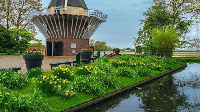 Lawatan sehari ke kawasan terusan Amsterdam, Belanda + kampung kincir angin Zaanse Schans + Marken + Volendam