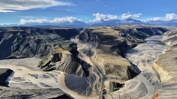 1-tägige Privattour zu den Kuytun Anjihai- und Dushanzi-Schluchten: Unabhängiges Reisen für mehr Komfort