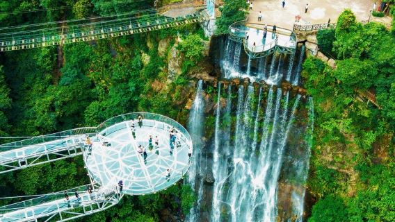 清遠@暢玩古龍峽+雲天玻霸+懸崖飛車+峽道QQ飛車一日遊