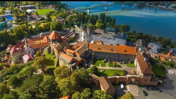 Hungaria | Berangkat dari Budapest | Katedral Kenaikan Santa Perawan Maria | Szentendre | perjalanan satu hari