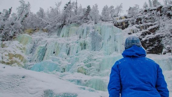 Finland Rovaniemi sewaan peribadi lawatan sehari | Mendaki air terjun beku di Lembah Korouoma