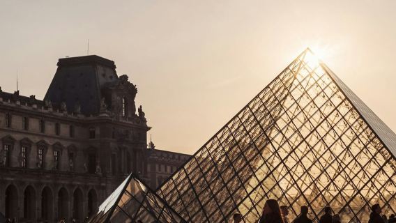Louvre Museum: Speciale toegang + Begeleide avondrondleiding