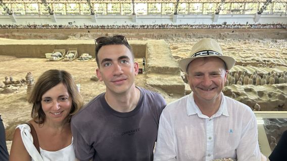 Xi'an Professional Guide Museum Tour: Optional Terracotta Army, Xi'an OR Shaanxi History Museum