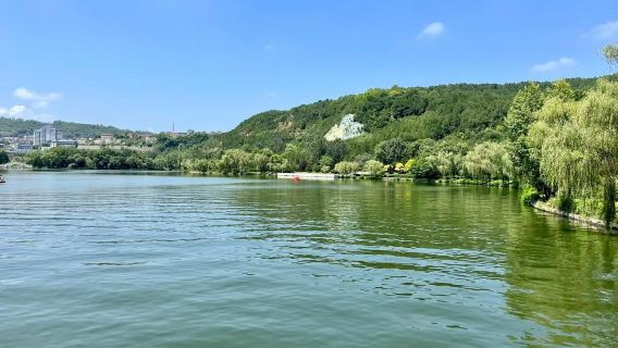 陝西壺口瀑布+黃帝陵+南泥灣+北京知青舊居一日遊【上門接駁】