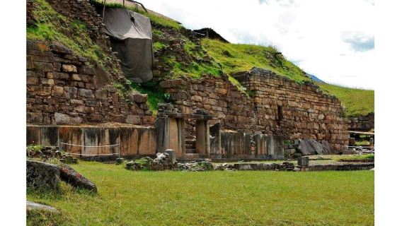 Chavin de Huantar Monument - Querococha Lagoon All Entrances