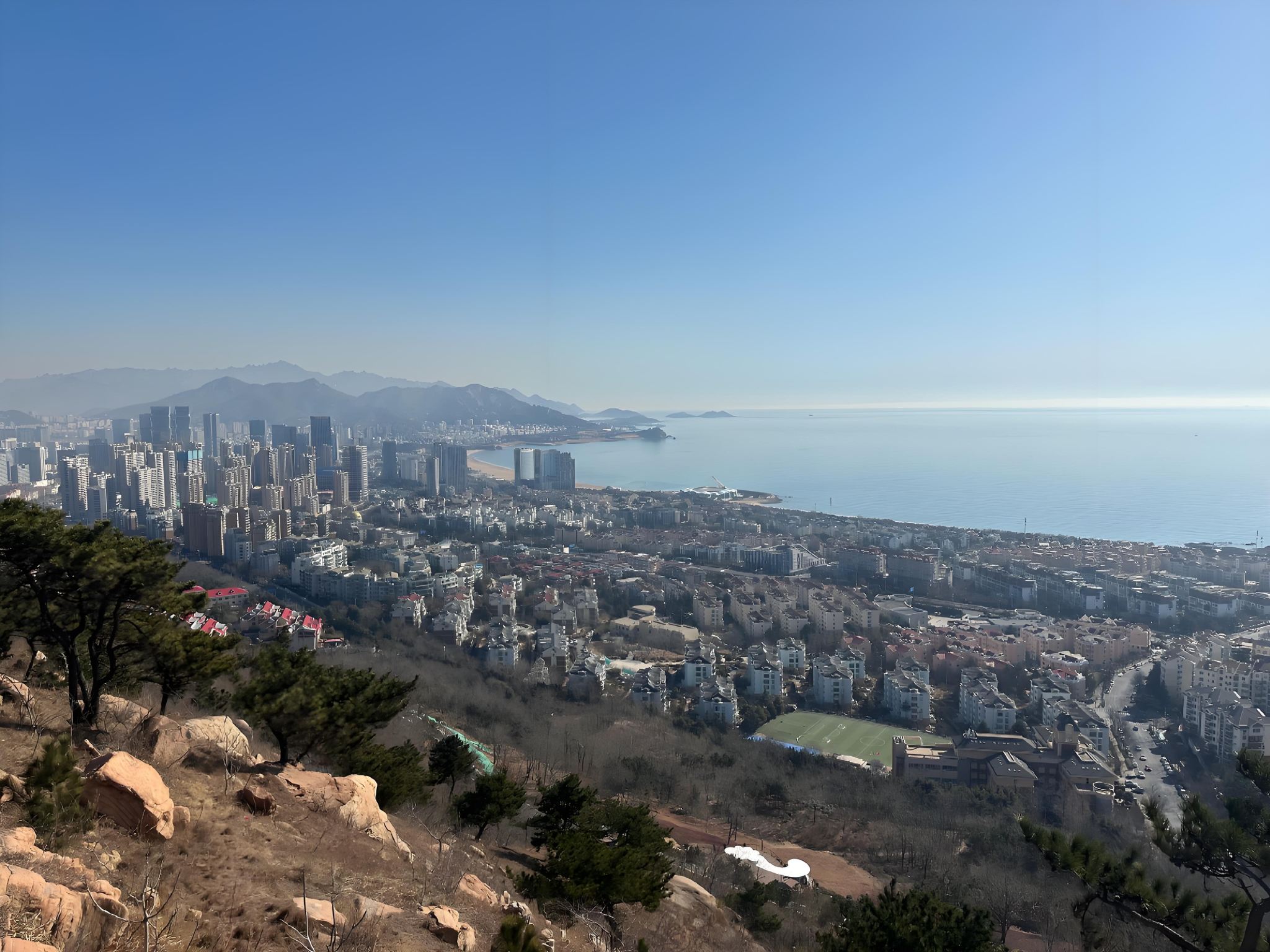 Qingdao Fushan Forest Park, Sculpture Park, and Shilaoren Beach Private 1-Day Tour