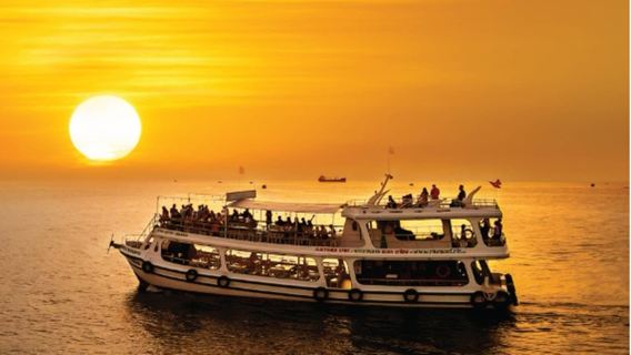 Tour ngắm hoàng hôn và câu cá đêm Phú Quốc (Bao gồm bữa tối/đón khách tại khách sạn)