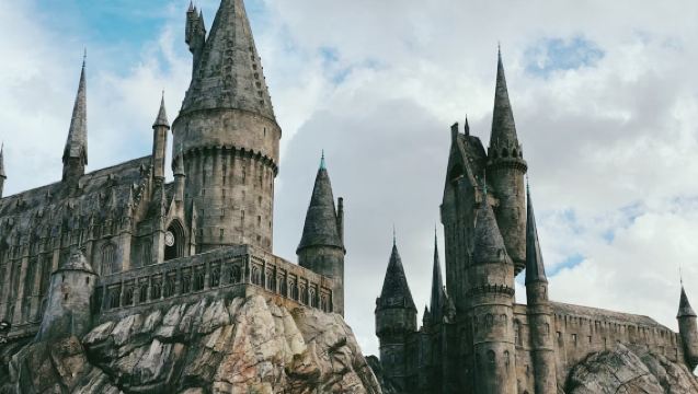 1-day tour of Universal Studios Japan in Osaka | Fast-track play + translation + companionship (admission ticket not included) | Private charter available