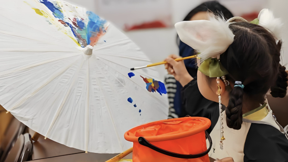 Private Hangzhou Local Life Experience: Morning Market, Handicraft Workshop & Authentic Lunch