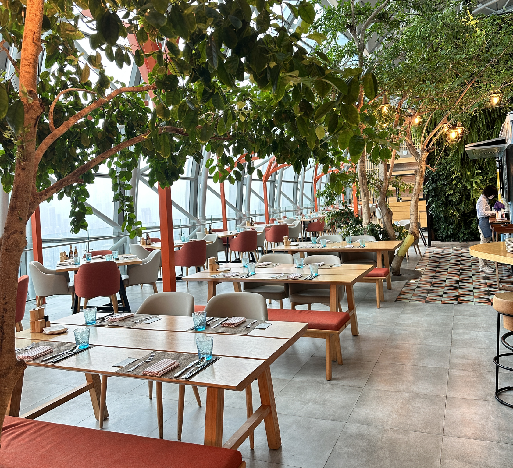 Chongqing Raffles City InterContinental Hotel Buffet (High-Altitude River Views + Cloud Afternoon Tea + Buffet Feast + City Skyline Experience)