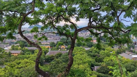 กุ้ยหลิน 3 ไฮไลต์: มรดกจักรพรรดิ ความอัศจรรย์ใต้ดิน และมนต์เสน่ห์ยามค่ำคืน