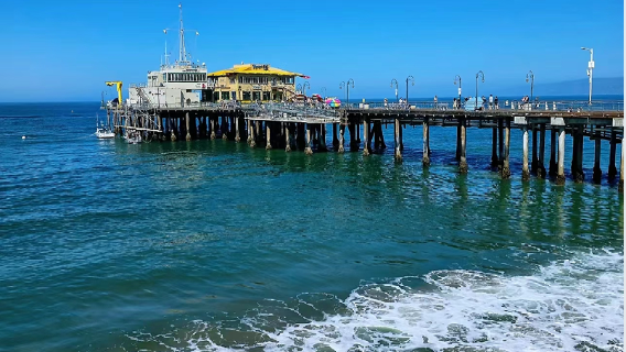 洛杉磯市政廳+好萊塢+卡梅奧比佛山莊+蓋蒂中心+聖莫尼卡海灘