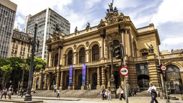 Excursión de un día al Teatro Municipal de São Paulo + Museo Paulista + Parque Ibirapuera