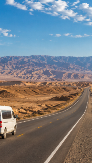Round-trip Urumqi to Turpan 1-day tour | The ancient city of Jiaohe · Karez wells · Bezeklik Thousand Buddha Caves