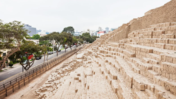 Lima, Peru + Muzium Arkeologi Negara + Muzium Emas Lawatan Sewa Peribadi / Boleh Disesuaikan, Itinerari Fleksibel
