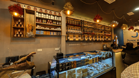 Madrid: Premium Jamón Ibérico Tasting & Walking Tour