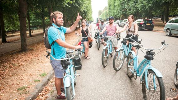 Versailles Bike Tour with Palace & Queen Farm Entrance