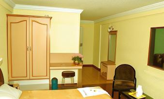Royal Hotels - Housity