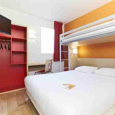 Hôtel Première Classe Caen Rooms