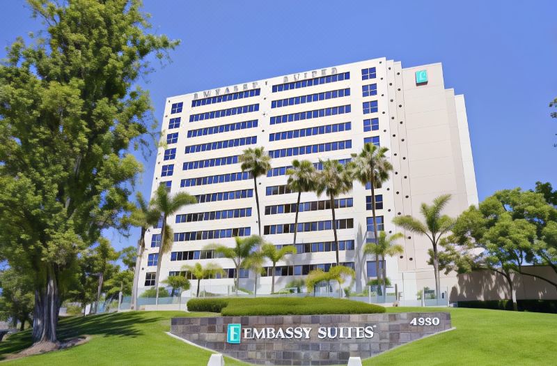 Embassy Suites by Hilton San Diego La Jolla