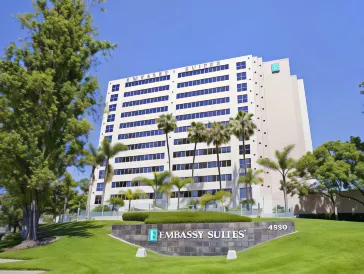 Embassy Suites by Hilton San Diego La Jolla