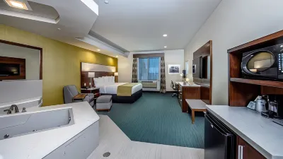 Best Western Plus Gardena Inn  Suites Các khách sạn ở Gardena