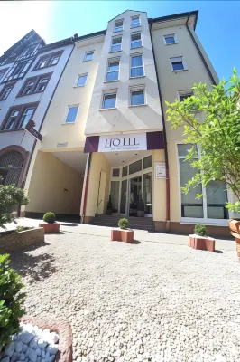 Eurotel am Main Hotel & Boardinghouse Offenbach am Main Hotels in der Nähe von Jungle Box - Indoorspielplatz